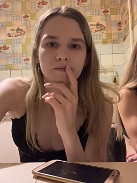 Melisa_Brown naked stripping on cam for live sex video chat