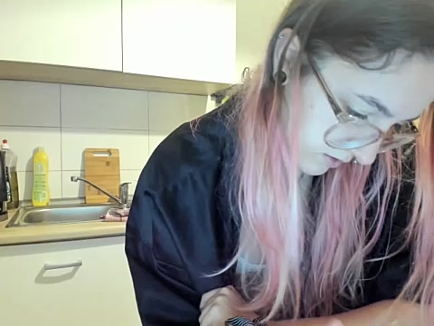 Jeyl4 naked stripping on cam for live sex video chat