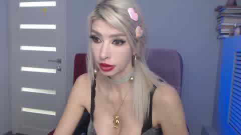 whitequeen888 (whitequeen888)  nude Live Sex Show