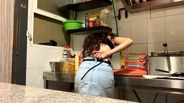 barfantasy fully nude stripping on cam for online porn movie webcam chat