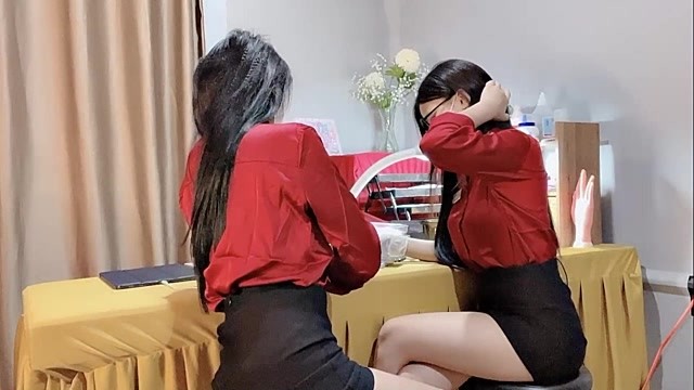Jennie_Spa fully nude stripping on cam for live sex movie webcam chat