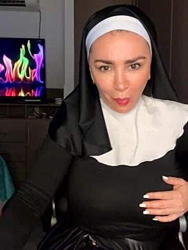 NINIK_STYLE fully naked stripping on cam for online porn video chat