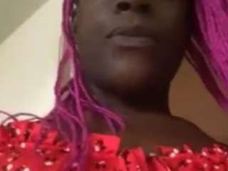 TastyChocolatequeen fully naked on cam – online sex chat