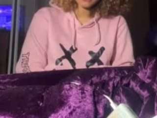 Universethadon nude on cam – online sex webcam chat