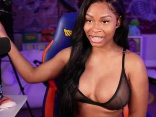 OTC Zia fully naked on cam – live porn chat