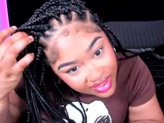 Lovely Zylah fully nude on cam – online porn show