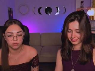 Polly-faith naked on cam – live porn show
