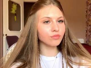 LedaPresho naked on cam – live sex webcam chat